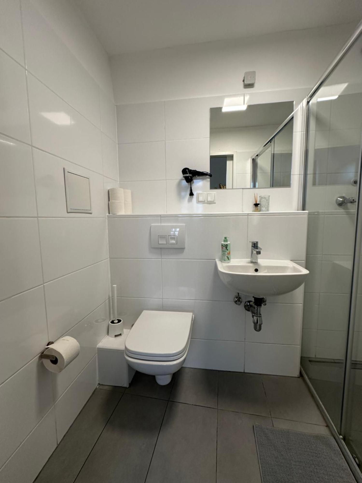 Housingplus Viena Exterior foto